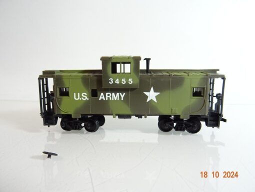 AHM H0 Güterzugbegleitwagen 3455 U.S.Army in OVP PR3313 – Bild 3