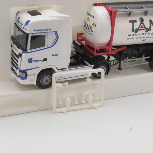 AWW 1:87 75626 Scania S Highline 26ft Tankcontainer Koeppen in OVP QR6348 – Bild 5