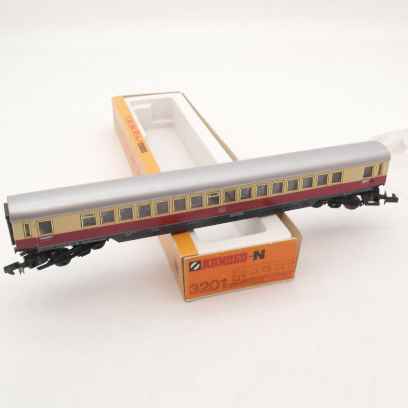 Arnold N TEE Abteilwagen 1.Klasse Heimatbahnhof Würzburg der DB in EVP RI4880