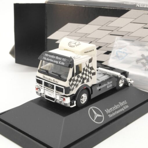B&S 1:87 SoMo Mercedes Benz Zugmaschine Niederlassung Köln in OVP QR5796