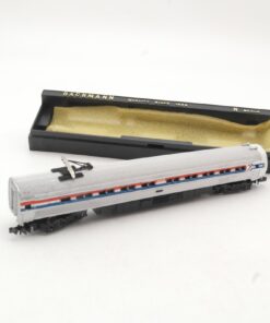 Bachmann N 4771 Personenwagen Amtrak in OVP RR4017