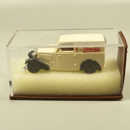Brekina 1:87 1325 DKW F7 Kastenwagen Sanella beige in OVP EX5327 – Bild 4