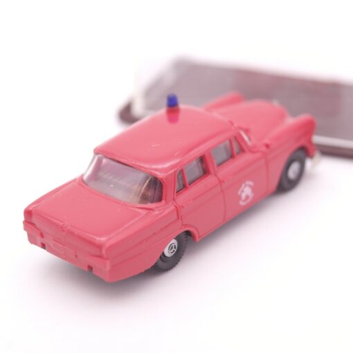 Brekina 1:87 1822 Mercedes-Benz 190 Feuerwehr Essen in OVP RT976 – Bild 3