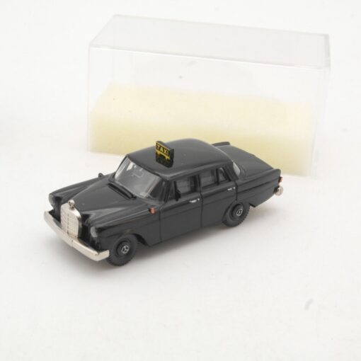 Brekina 1:87 1830 Mercedes Benz 190 Taxi in OVP QR9590