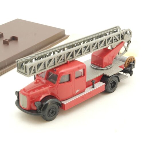 Brekina 1:87 4030 MB 311 Feuerwehr mit Drehleiter in OVP QR3089
