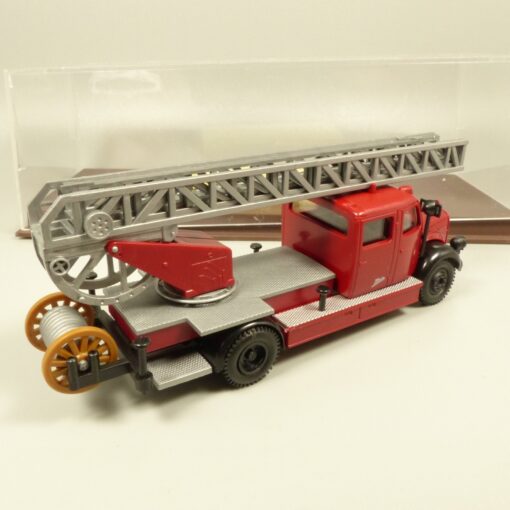 Brekina 1:87 4032 Mercedes L311 Drehleiter der Feuerwehr in OVP EX7193 – Bild 3