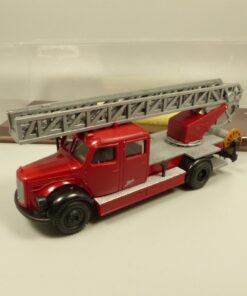 Brekina 1:87 4032 Mercedes L311 Drehleiter der Feuerwehr in OVP EX7193