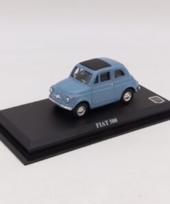 Del Prado 1:43 Fiat 500 hellblau auf Podest, siehe Bilder o. EB6564