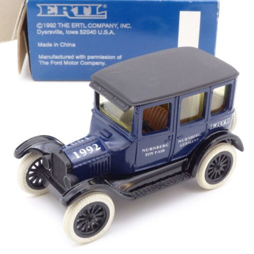 ERTL 2519MI Ford Forder Sedan 1923 Oldtimer ca. 9 cm in OVP EX3278
