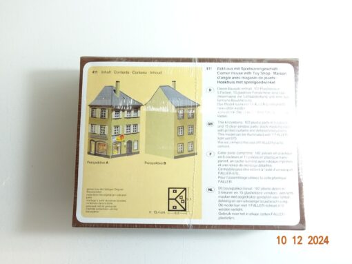 Faller H0 411 Eckhaus mit Spielwarengeschäft siehe Foto in OVP CK4777 – Bild 3