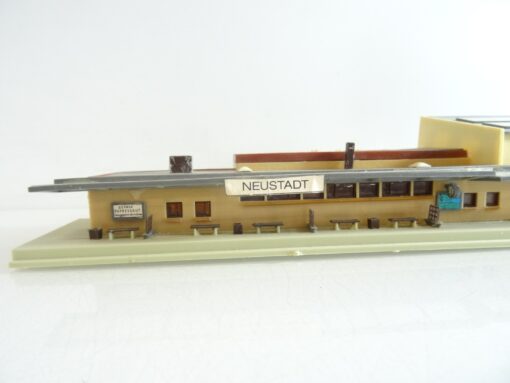 Faller H0 B-111 Bahnhof Neustadt aus Anlagenrückbau, siehe Bilder RR2004 o. – Bild 3