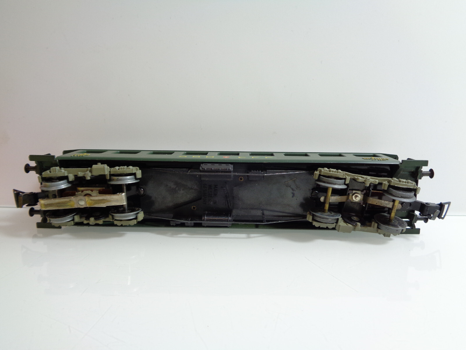 Fleischmann H0 1417 B Personenwagen 2.Kl. mit Beleuchtung der SBB in OVP JD3738 – Bild 4