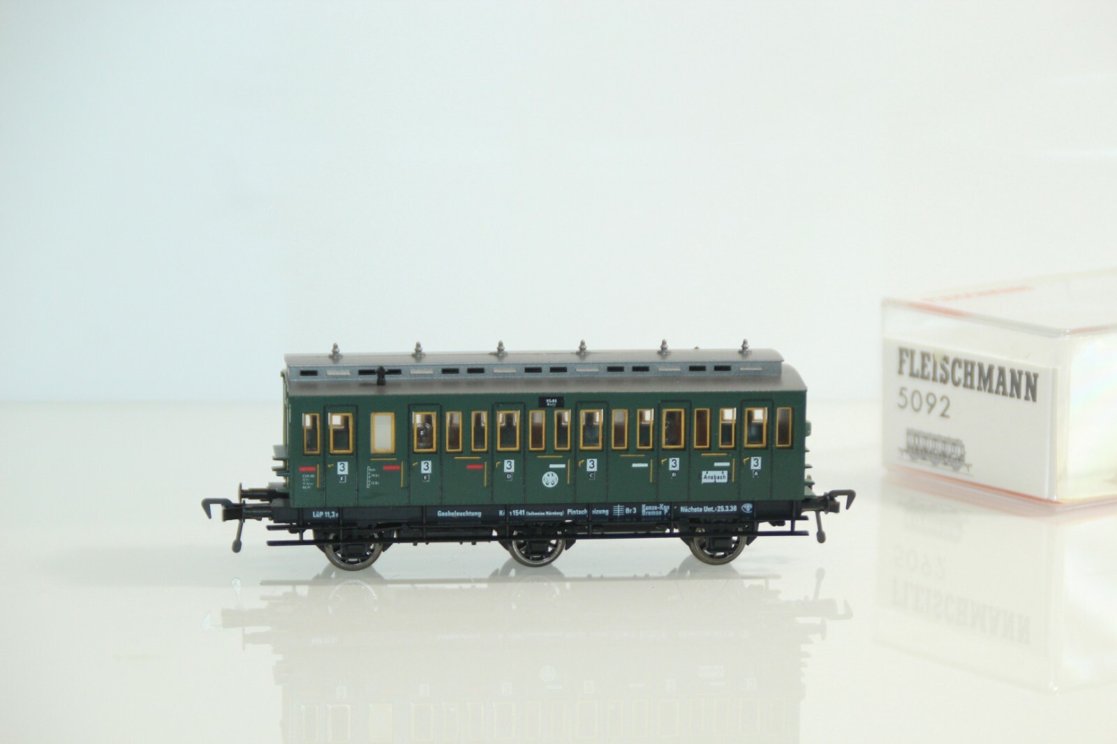Fleischmann H0 5092 Abteilwagen 3.Kl. der DRG in OVP LW8580