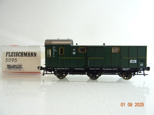 Fleischmann H0 5095 Gepäckwagen der DRG  in OVP BH50 – Bild 3