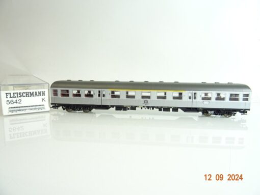 Fleischmann H0 5642 K Personenwagen 1./2. Kl. der DB neuwertig in OVP PR2675