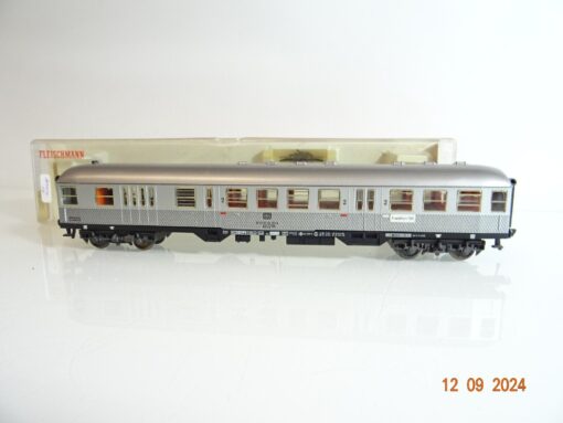 Fleischmann H0 Steuerwagen 2.Kl./Gepäckabt. der DB in EVP PR2679 – Bild 3