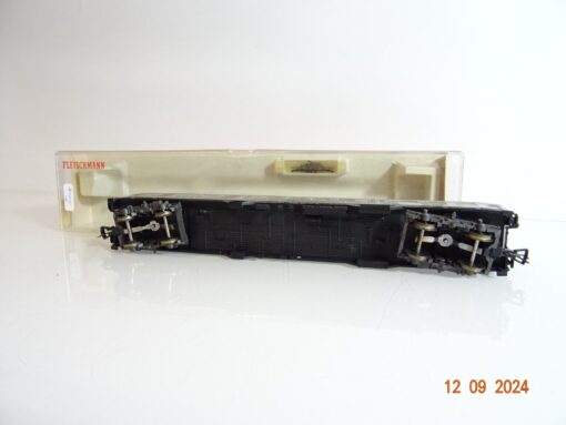 Fleischmann H0 Steuerwagen 2.Kl./Gepäckabt. der DB in EVP PR2679 – Bild 4