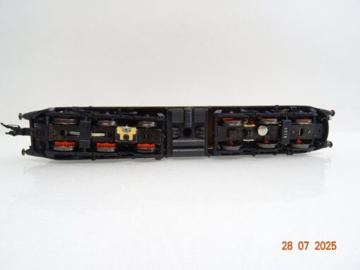 Fleischmann H0 aus 4802 E-Lok BR 103 110-3 der DB JL1915 o. – Bild 4