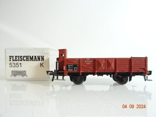 Fleischmann H0 gedeckter Güterwagen der DB in EVP PR2465 – Bild 3