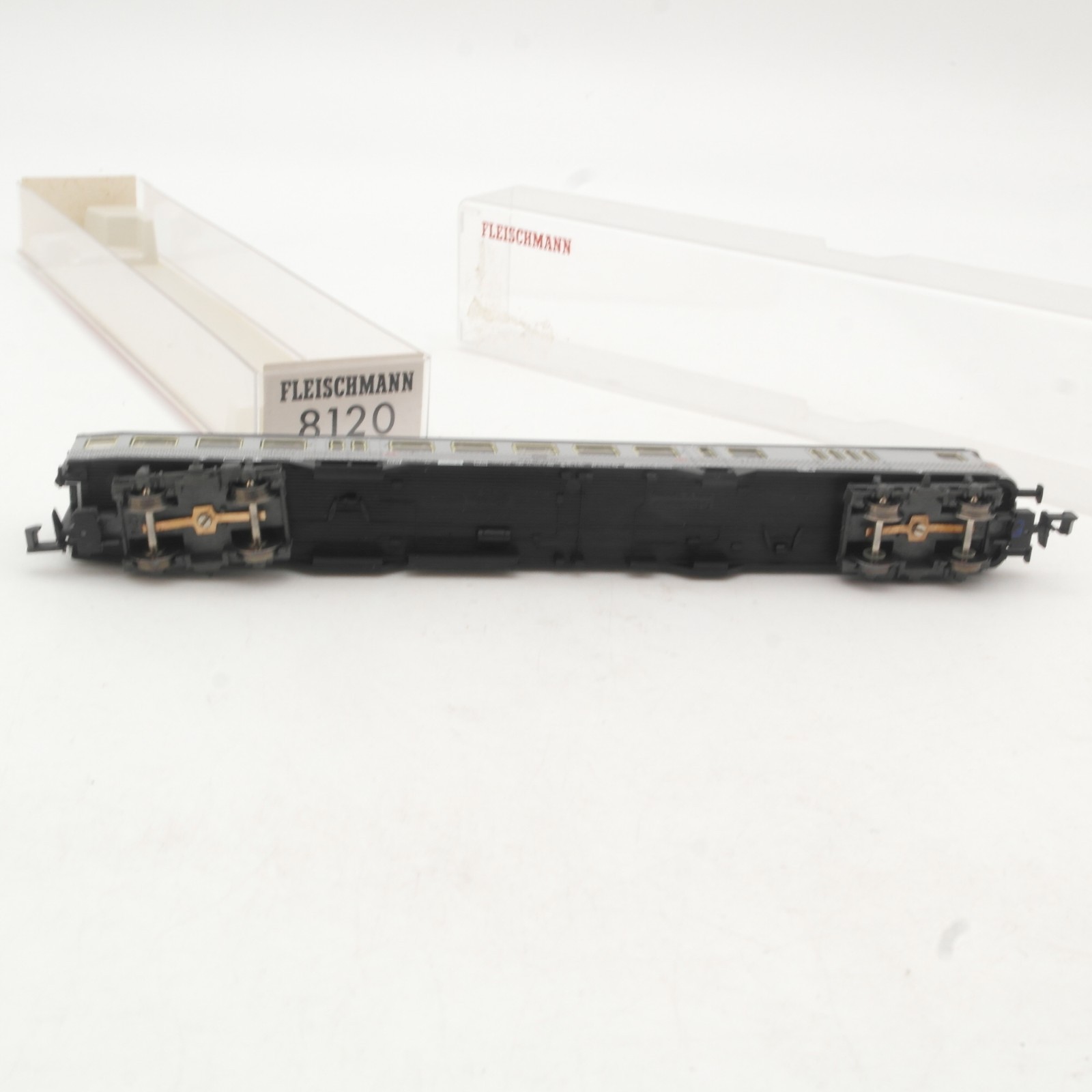 Fleischmann N 8120 Nahverkehrssteuerwagen 2. Klasse der DB in OVP RR4893 – Bild 4