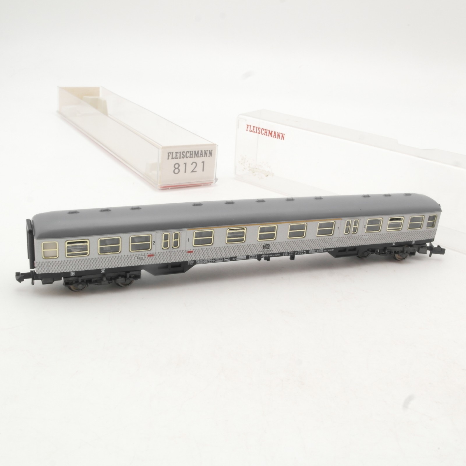 Fleischmann N 8121 Nahverkehrswagen Silberling 1./2. Kl. der DB in OVP RR4917