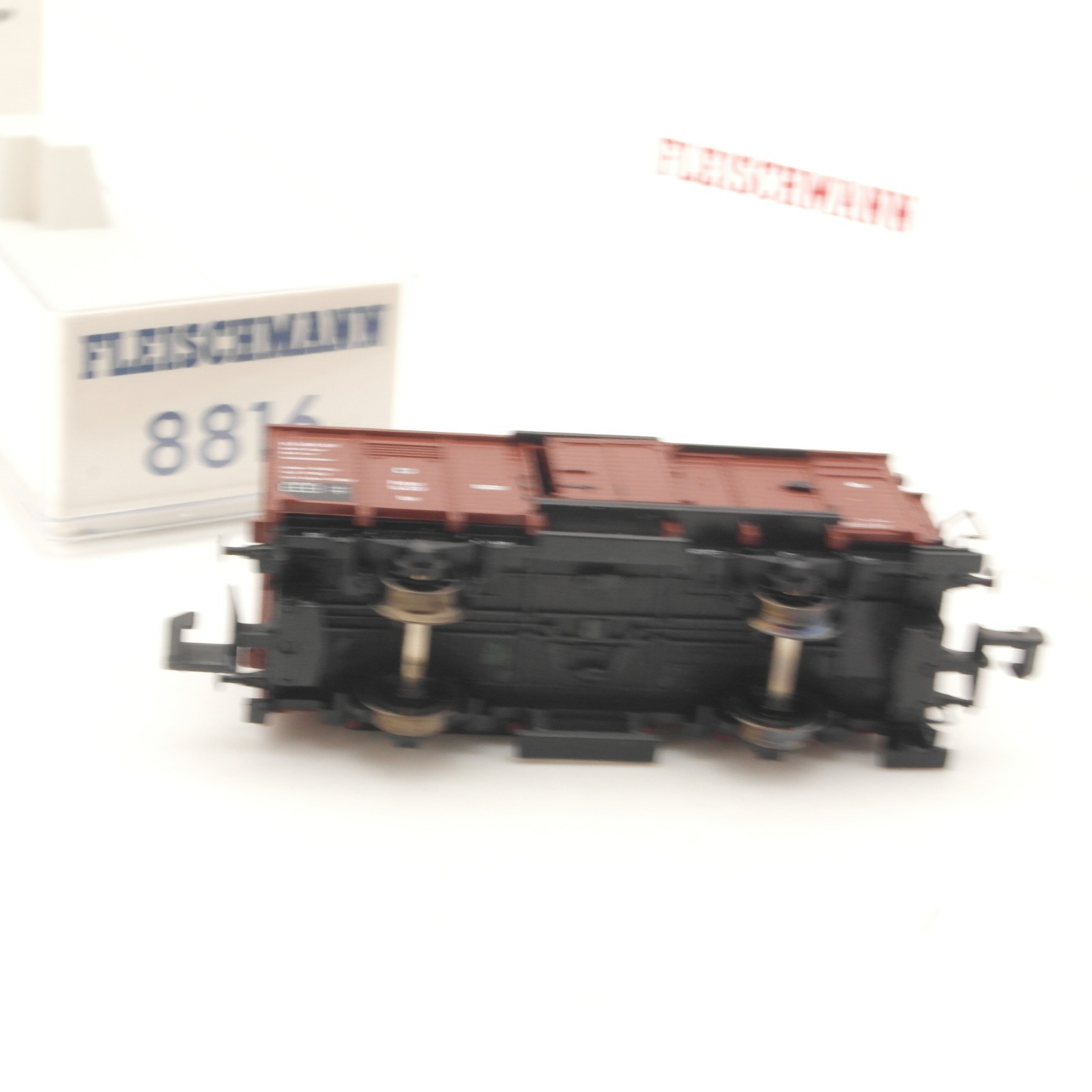 Fleischmann N 8816 gedeckter Güterwagen mit Brhs. der K.P.E.V. in OVP RR5362 – Bild 4