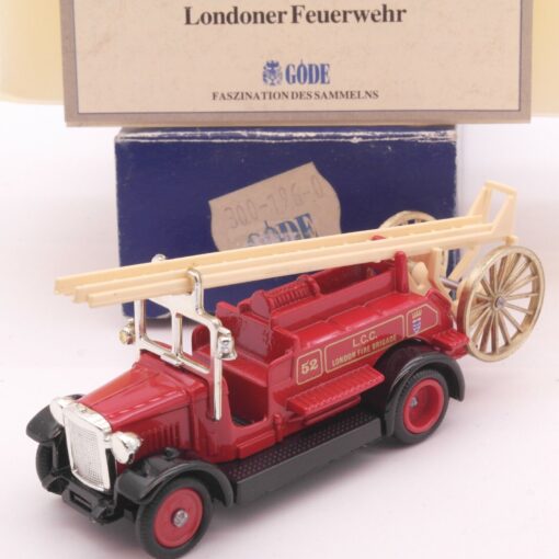 Göde Classic Car Collection - Dennis Fire Engine Londoner Feuerwehr i.OVP EZ8728