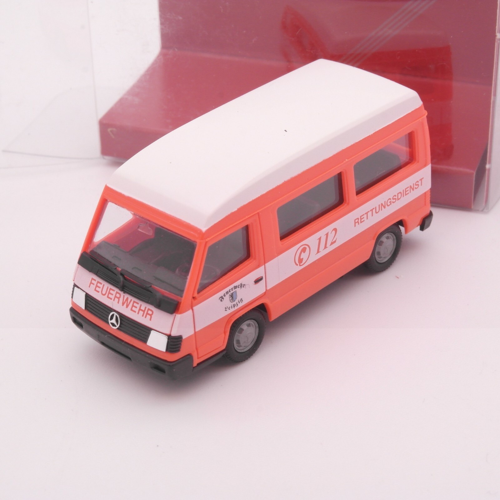 Herpa 1:87 043557 MB 100 Rettungsdienst FW Leipzig in OVP RT1846