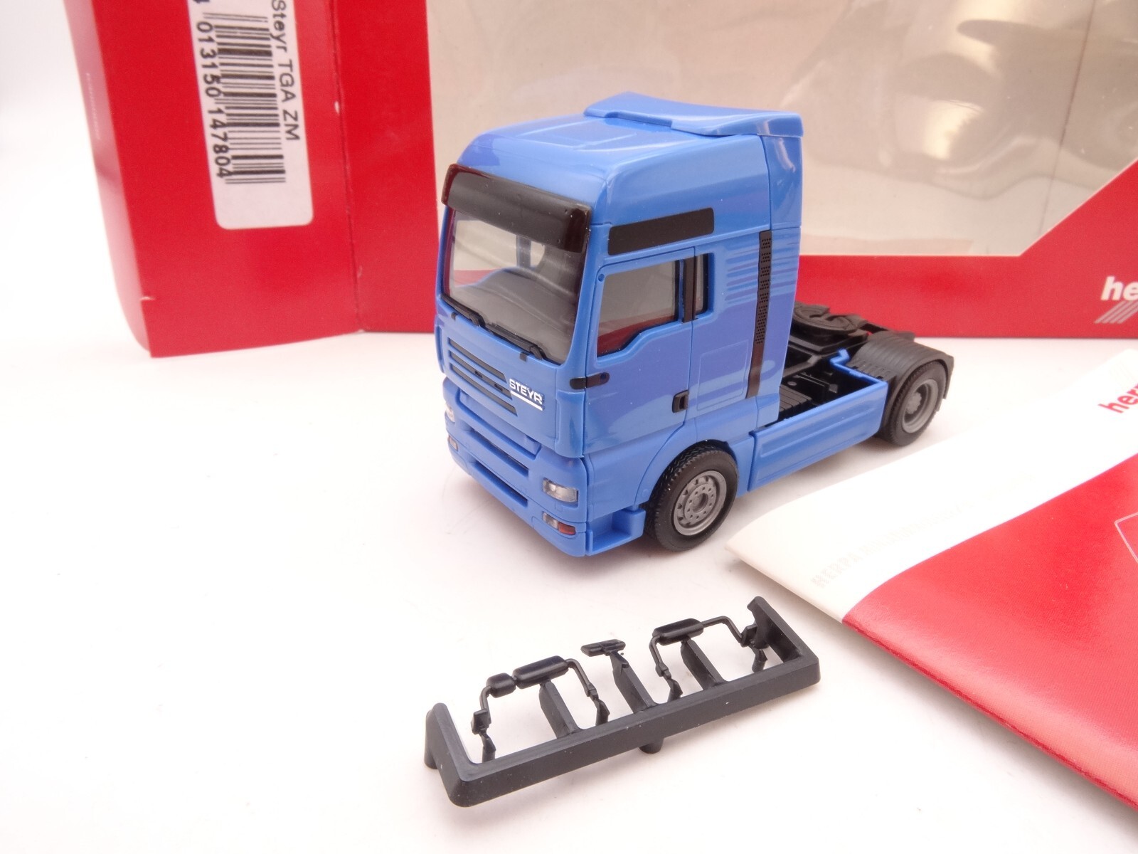 Herpa 1:87 147804 Steyr TGA Zugmaschine in OVP QR207