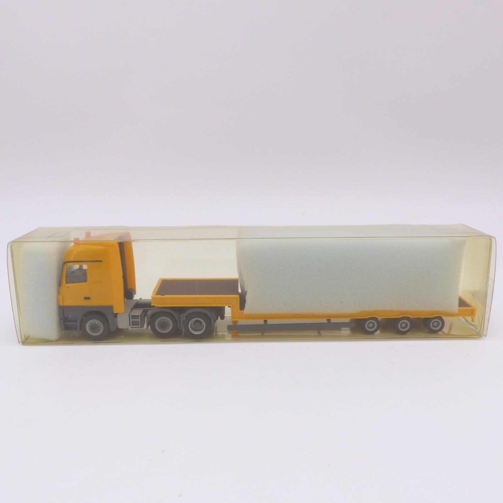 Herpa 1:87 153973 MB Actros Tieflade-Sattelzug Fried Speed in EVP EX8408 – Bild 5