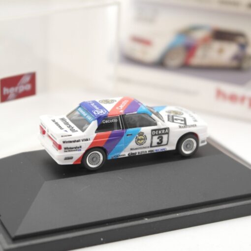 Herpa 1:87 3525 BMW M3 DTM #3 Cecotto lose in OVP QR6850 – Bild 3