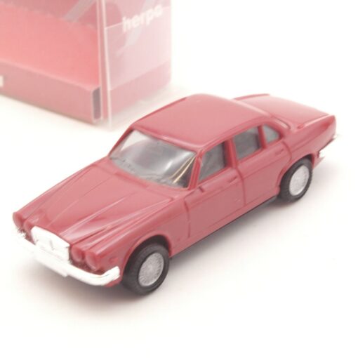 Herpa 1:87 Jaguar XJ 6/12 in OVP RI5242