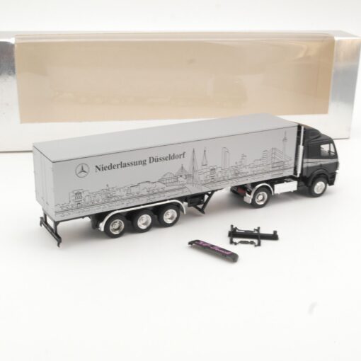 Herpa 1:87 MB 1748 Sattelzug Niederlassung Düsseldorf in OVP QR5877 – Bild 3