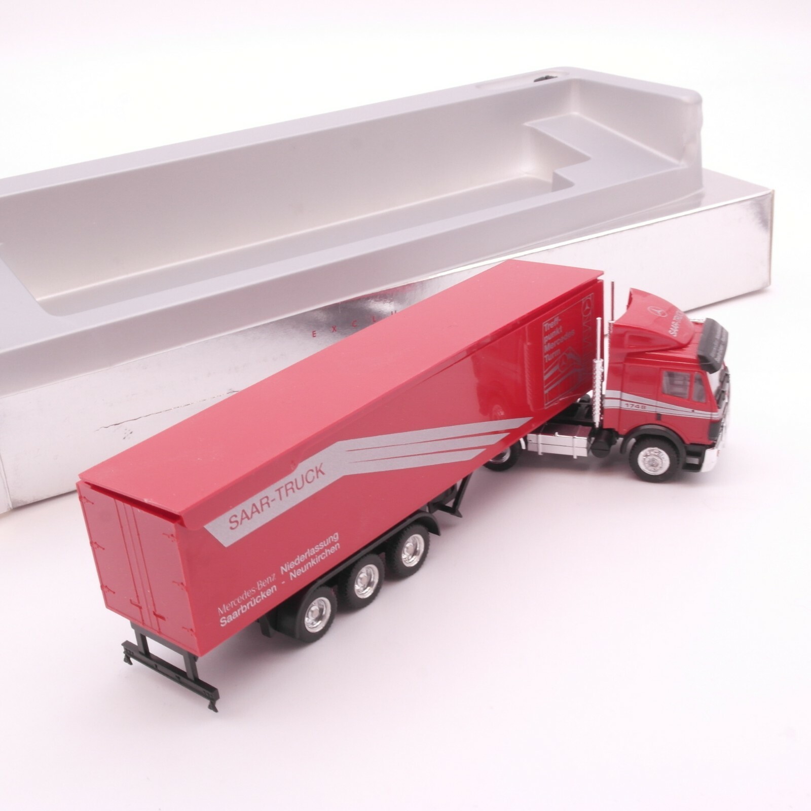 Herpa 1:87 MB SK 1748 Koffersattelzug SAAR TRUCK in OVP RT2497