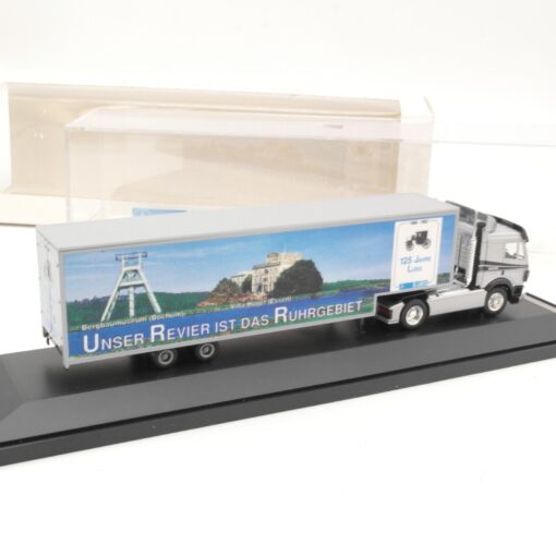 Herpa 1:87 Mercedes Benz SK Sattelzug 125 Jahre Lueg in OVP QR5848 – Bild 3