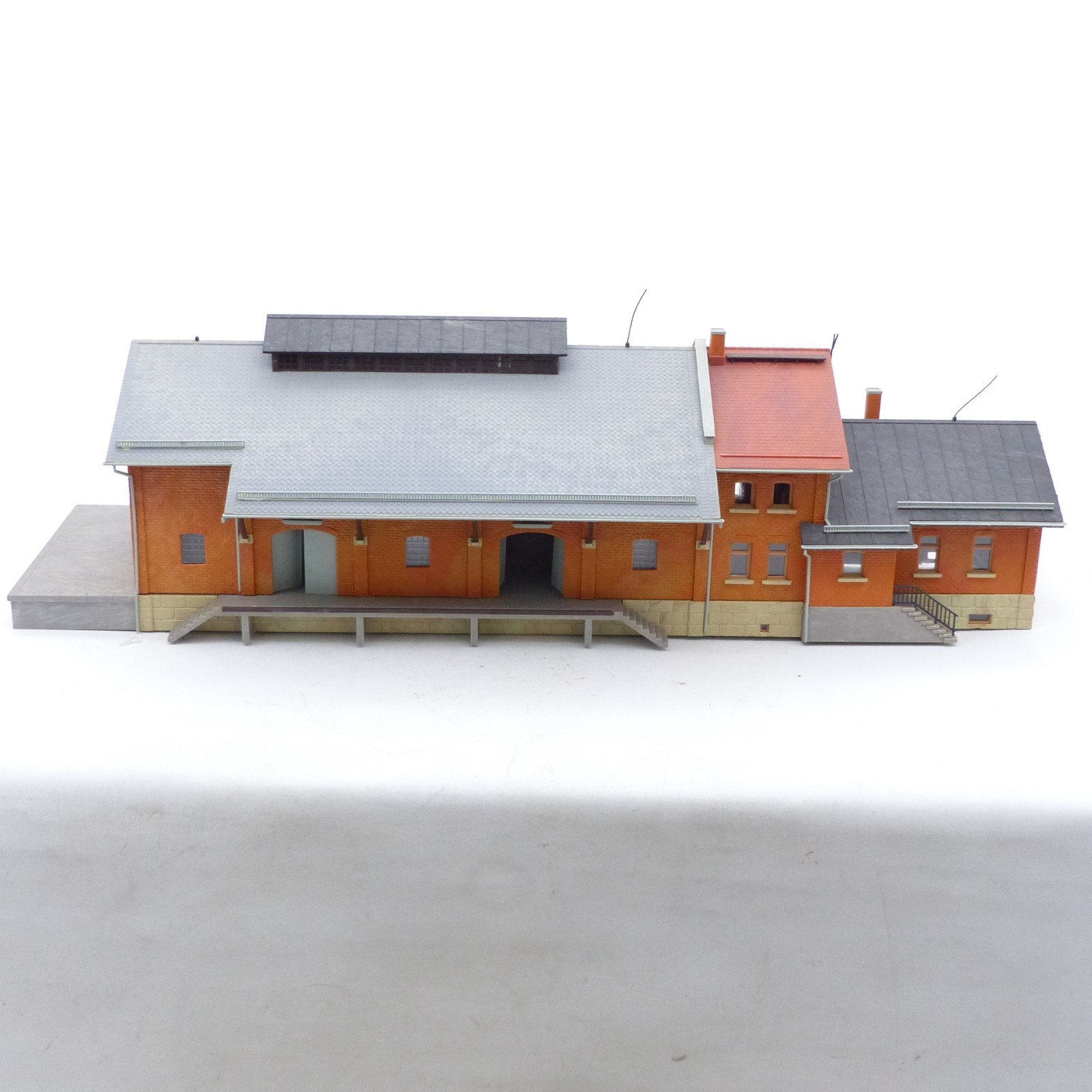 Kibri H0 39462 Güterhalle mit Rampe aus Anlagenrückbau siehe Bilder o. EX7036 – Bild 5