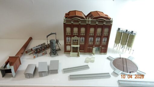 Kibri H0 Fabrikanlage mit Schornstein aus Anlagenrückbau siehe Foto CK7399 o. – Bild 3