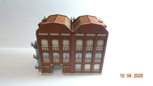 Kibri H0 Fabrikanlage mit Schornstein aus Anlagenrückbau siehe Foto CK7399 o. – Bild 6