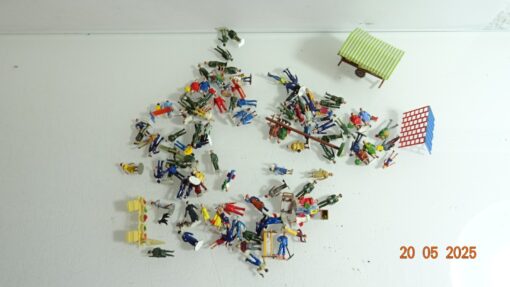 Konvolut H0 Figuren ca. 50 tlg. siehe Foto CK8355 o. – Bild 3