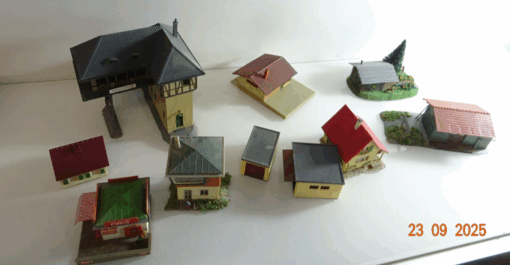 Konvolut H0 Gebäude aus Anlagenrückbau 10 Stück siehe Foto PK1048 o. – Bild 4