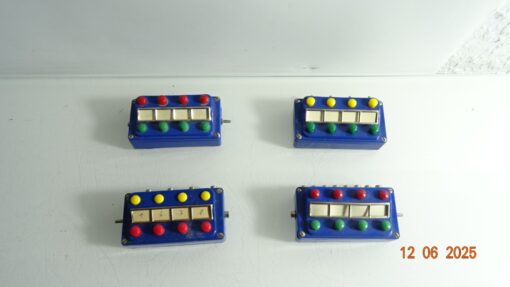 Konvolut Märklin H0 7210, 7211, 476/4 Stellpult 4Stück siehe Foto CK8795 o.
