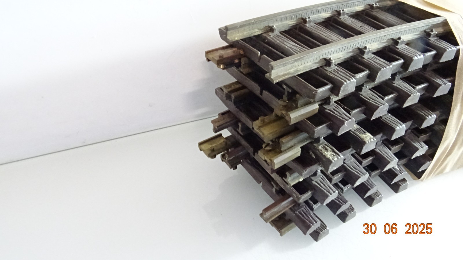 LGB Spur G 1100 Gleis gebogen R1 30° , 12Stück siehe Foto CK9139 o. – Bild 3