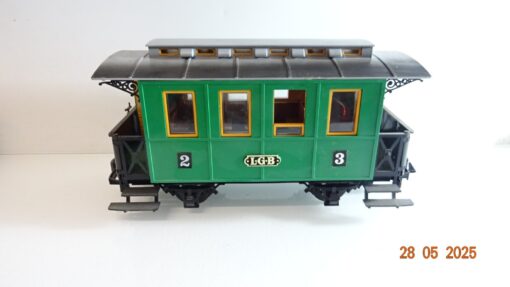 LGB Spur G 3010 Personenwagen 2. u. 3. Klasse mit Beleuchtung s.Foto CK8560 o.