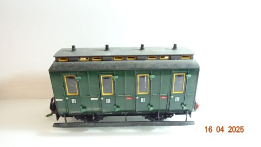 LGB Spur G 3050 Abteilwagen mit Beleuchtung 3.Kl. grün siehe Foto in OVP CK7541 – Bild 3