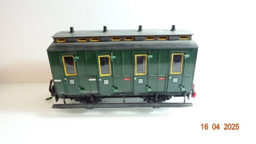 LGB Spur G 3050 Abteilwagen mit Beleuchtung 3.Kl. grün siehe Foto in OVP CK7541 – Bild 5