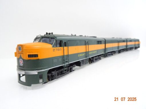 Life-like H0 US Diesellok 3tlg. Alco Great Northern 2x Antrieb JL1685 o. – Bild 3