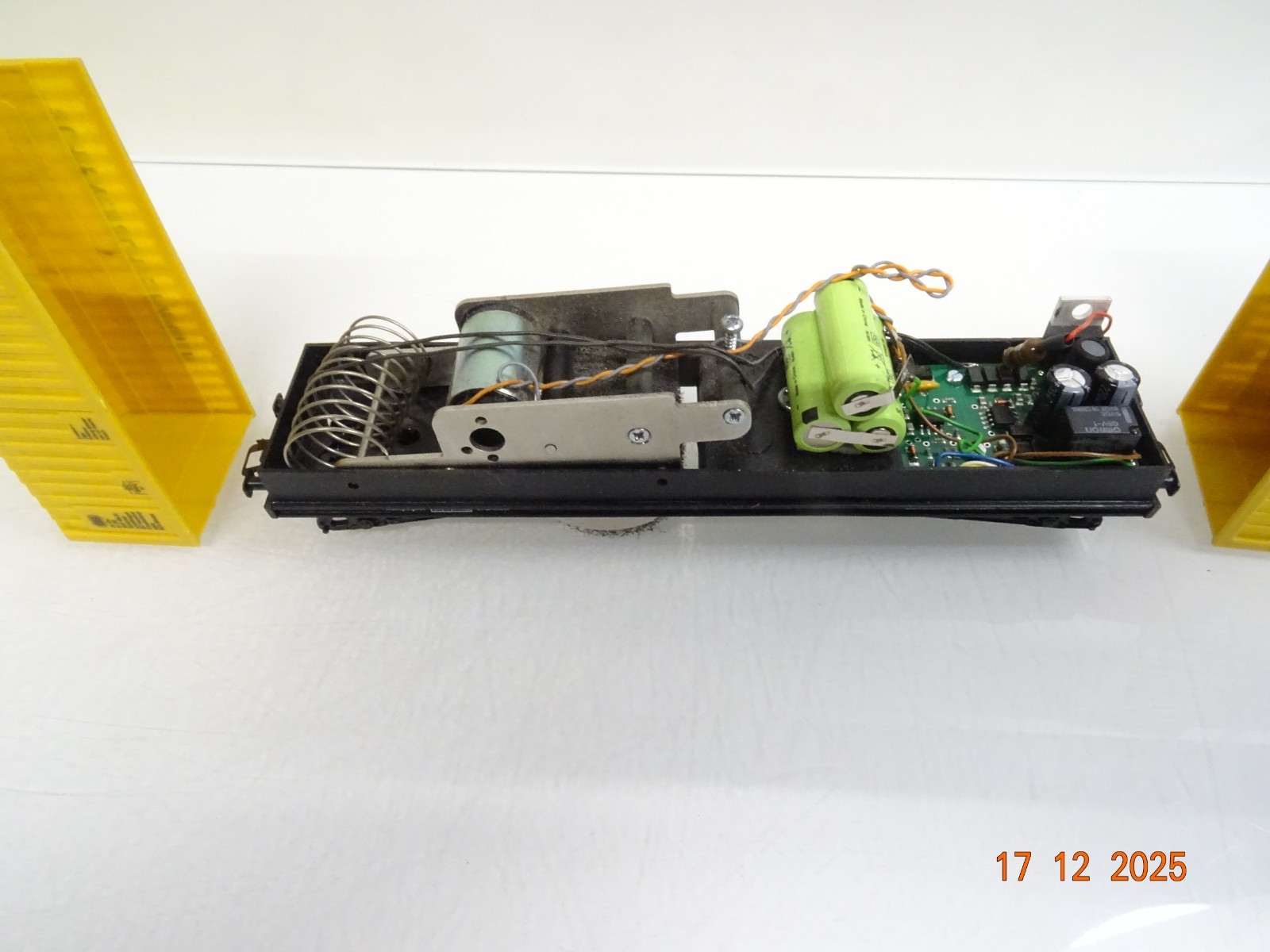 Lux Modellbau H0 9130 AC Gleis/Oberl.-Schleifwagen SSF-09 Technik in OVP JL5128 – Bild 4