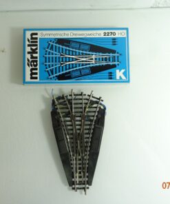 Märklin H0 2270 K-Gleis Dreiwegeweiche siehe Foto in OVP PK1296