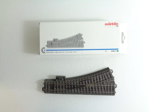 Märklin H0 24611 Weiche links siehe Foto in OVP PK1487