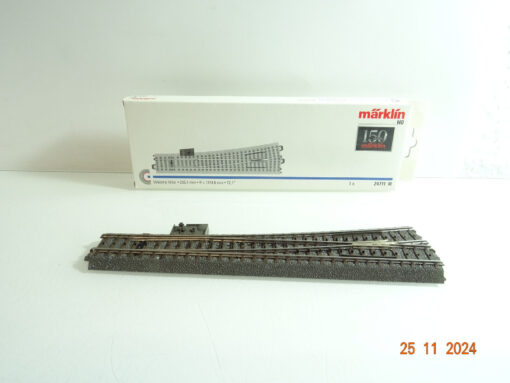Märklin H0 24711 C-Gleis Weiche links 236,1mm R1114,6 siehe Foto in OVP CK4326